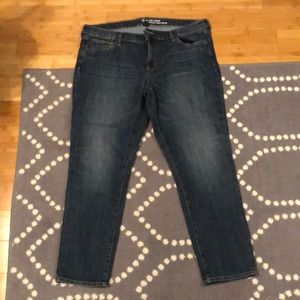 Women’s Gap Girlfriend Jeans
